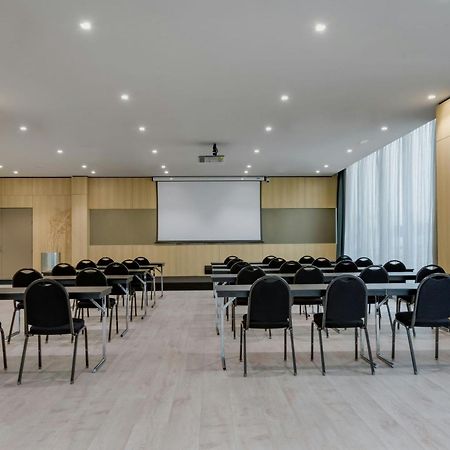 Ac Hotel La Finca By Marriott Pozuelo de Alarcon Ngoại thất bức ảnh