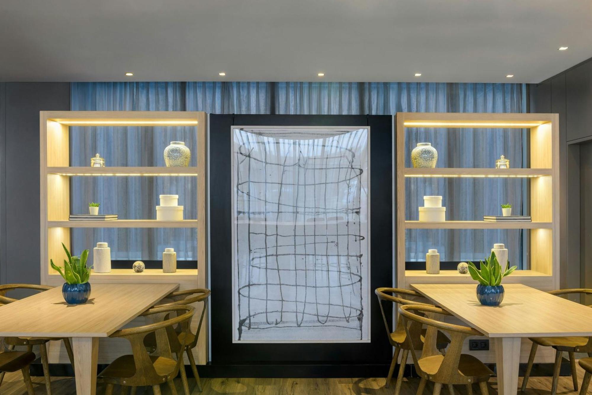 Ac Hotel La Finca By Marriott Pozuelo de Alarcon Ngoại thất bức ảnh